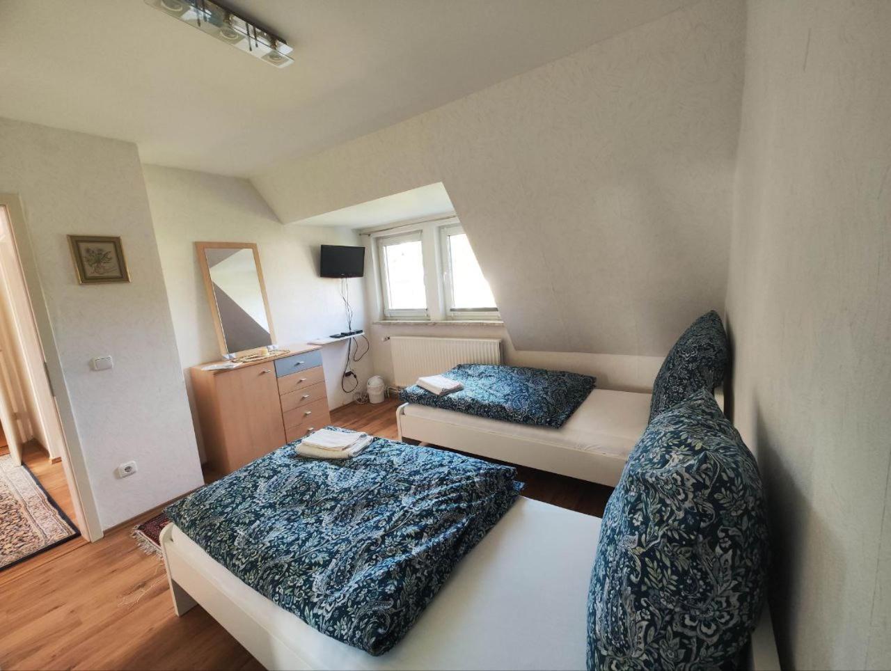 Schickes 110Qm Ferienhaus In Naehe Vw, Messe,Dez Und Orangerie Кассель Екстер'єр фото